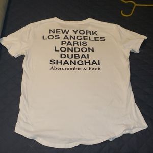 Abercrombie & Fitch T LIKE NEW